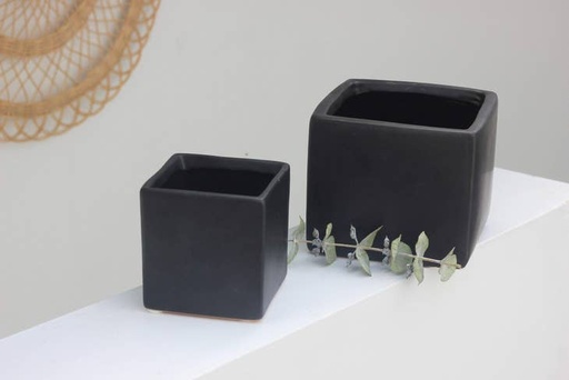 Matte Black Ceramic Cube Planter | 5"